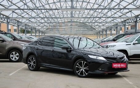 Toyota Camry, 2020 год, 2 845 000 рублей, 3 фотография