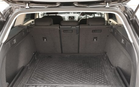 Volkswagen Passat B8 рестайлинг, 2015 год, 1 780 000 рублей, 15 фотография