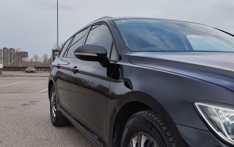 Volkswagen Passat B8 рестайлинг, 2015 год, 1 780 000 рублей, 11 фотография