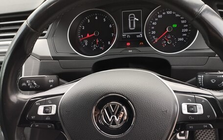 Volkswagen Passat B8 рестайлинг, 2015 год, 1 780 000 рублей, 24 фотография