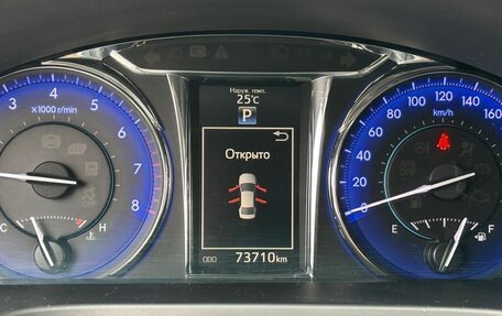 Toyota Camry, 2016 год, 2 350 000 рублей, 13 фотография