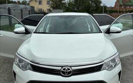 Toyota Camry, 2016 год, 2 350 000 рублей, 7 фотография