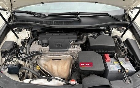 Toyota Camry, 2016 год, 2 350 000 рублей, 14 фотография