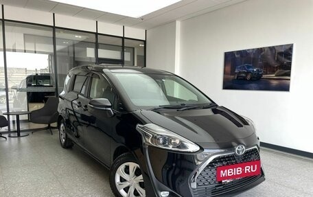Toyota Sienta II, 2019 год, 1 100 000 рублей, 3 фотография