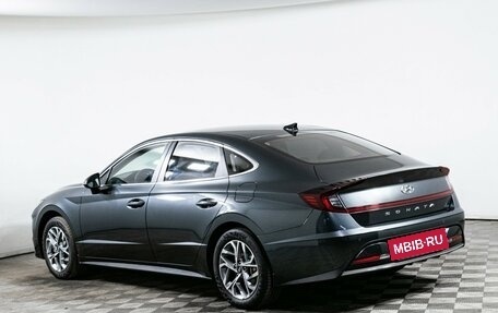 Hyundai Sonata VIII, 2023 год, 3 200 000 рублей, 7 фотография
