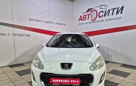 Peugeot 308 II, 2011 год, 670 000 рублей, 2 фотография