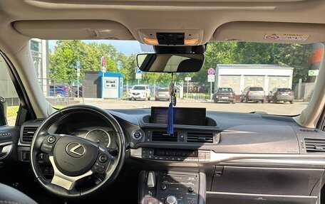 Lexus CT I рестайлинг, 2017 год, 2 600 000 рублей, 21 фотография