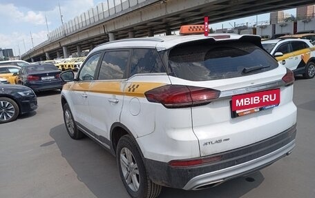 Geely Atlas, 2024 год, 1 990 000 рублей, 4 фотография