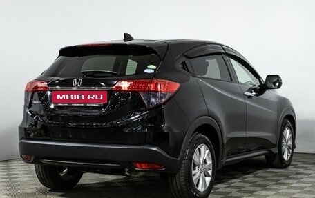 Honda Vezel, 2019 год, 1 840 000 рублей, 5 фотография
