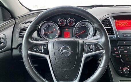 Opel Insignia II рестайлинг, 2011 год, 800 000 рублей, 9 фотография