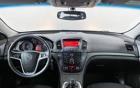 Opel Insignia II рестайлинг, 2011 год, 800 000 рублей, 12 фотография