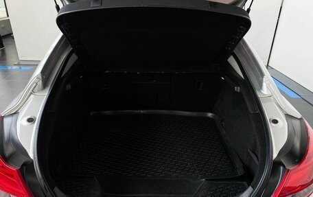 Opel Insignia II рестайлинг, 2011 год, 800 000 рублей, 11 фотография