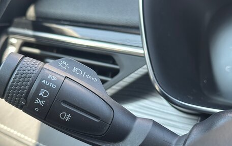 Geely Atlas, 2022 год, 1 700 000 рублей, 9 фотография