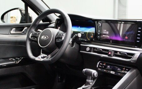 KIA K5, 2021 год, 3 250 000 рублей, 5 фотография