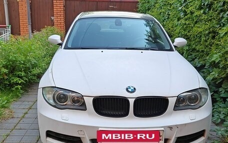 BMW 1 серия, 2008 год, 1 900 000 рублей, 10 фотография