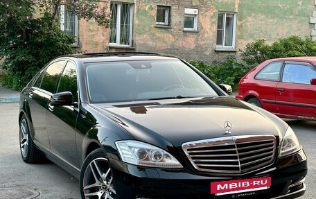 Mercedes-Benz S-Класс, 2010 год, 2 000 000 рублей, 7 фотография