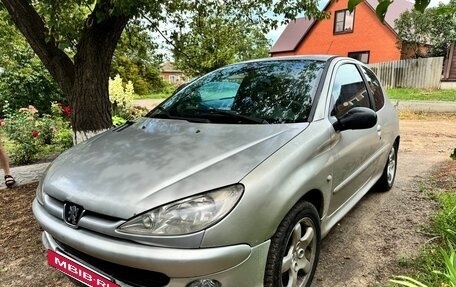 Peugeot 206, 2000 год, 260 000 рублей, 2 фотография