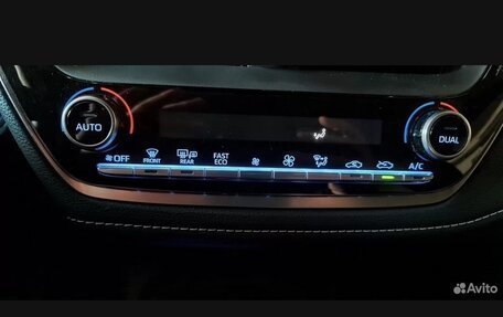 Toyota Corolla, 2020 год, 2 500 000 рублей, 13 фотография