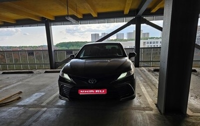 Toyota Camry, 2021 год, 3 900 000 рублей, 1 фотография