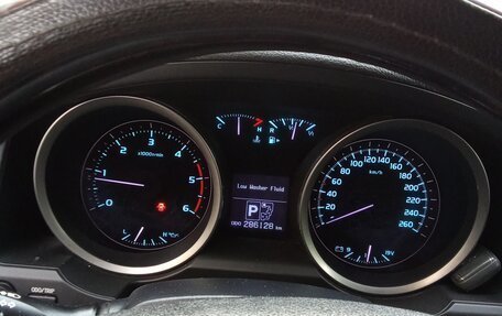 Toyota Land Cruiser 200, 2011 год, 2 980 000 рублей, 6 фотография