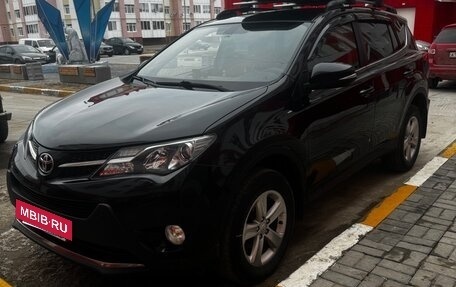 Toyota RAV4, 2013 год, 1 850 000 рублей, 2 фотография