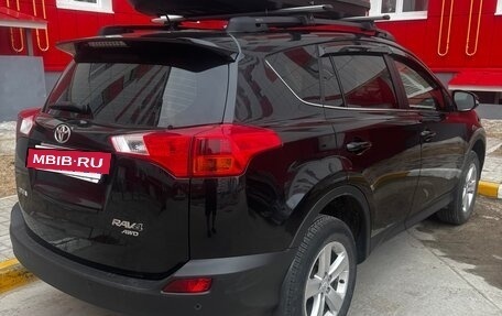 Toyota RAV4, 2013 год, 1 850 000 рублей, 5 фотография