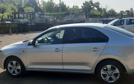 Skoda Rapid I, 2014 год, 900 000 рублей, 6 фотография