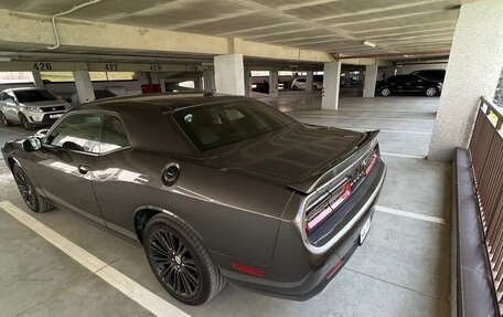 Dodge Challenger III рестайлинг 2, 2019 год, 3 400 000 рублей, 7 фотография