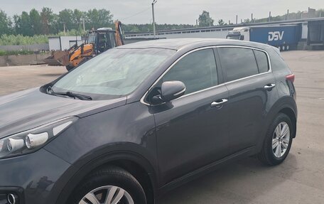 KIA Sportage IV рестайлинг, 2018 год, 1 950 000 рублей, 3 фотография