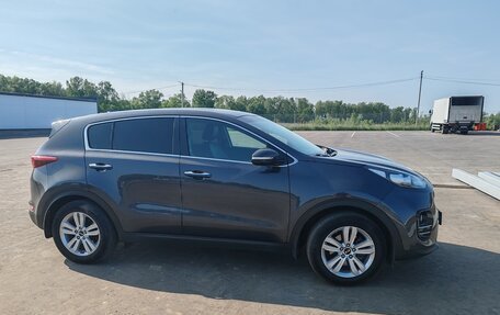 KIA Sportage IV рестайлинг, 2018 год, 1 950 000 рублей, 10 фотография