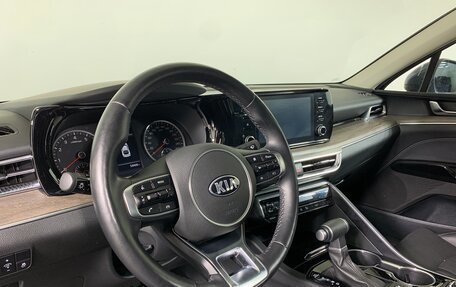 KIA K5, 2021 год, 2 360 000 рублей, 11 фотография