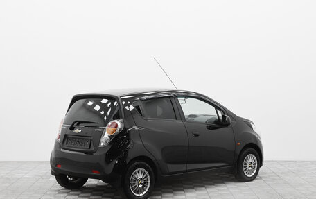 Chevrolet Spark III, 2012 год, 560 000 рублей, 2 фотография