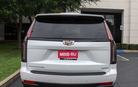 Cadillac Escalade V, 2022 год, 8 100 000 рублей, 4 фотография