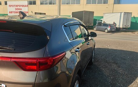 KIA Sportage IV рестайлинг, 2018 год, 1 600 000 рублей, 5 фотография