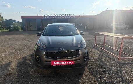 KIA Sportage IV рестайлинг, 2018 год, 1 600 000 рублей, 9 фотография