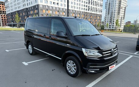 Volkswagen Caravelle T6 рестайлинг, 2017 год, 3 030 000 рублей, 7 фотография