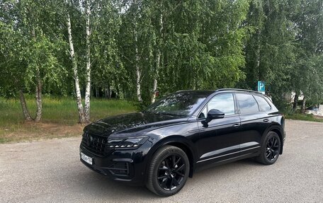 Volkswagen Touareg III, 2018 год, 5 600 000 рублей, 3 фотография