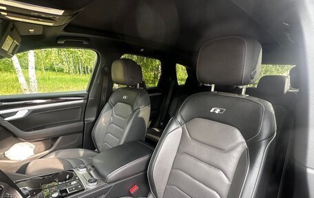 Volkswagen Touareg III, 2018 год, 5 600 000 рублей, 12 фотография