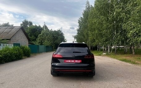Volkswagen Touareg III, 2018 год, 5 600 000 рублей, 6 фотография