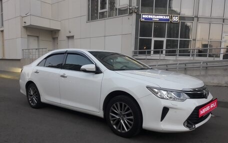 Toyota Camry, 2017 год, 1 850 000 рублей, 7 фотография