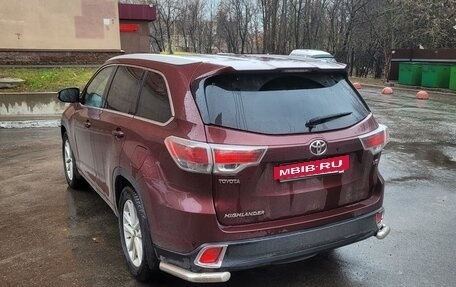 Toyota Highlander III, 2014 год, 3 050 000 рублей, 7 фотография