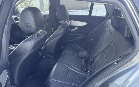 Mercedes-Benz C-Класс, 2018 год, 2 350 000 рублей, 10 фотография