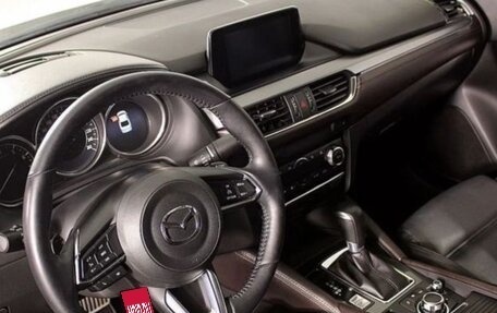 Mazda 6, 2016 год, 2 000 000 рублей, 9 фотография