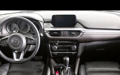 Mazda 6, 2016 год, 2 000 000 рублей, 7 фотография