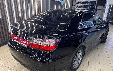 Toyota Camry, 2017 год, 2 650 000 рублей, 3 фотография