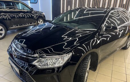 Toyota Camry, 2017 год, 2 650 000 рублей, 6 фотография