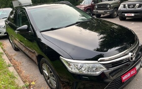 Toyota Camry, 2017 год, 2 650 000 рублей, 15 фотография