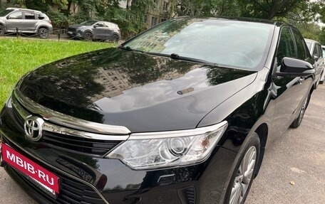 Toyota Camry, 2017 год, 2 650 000 рублей, 14 фотография