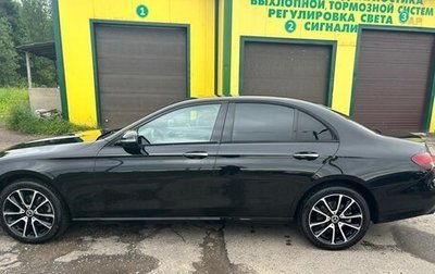 Mercedes-Benz E-Класс, 2021 год, 4 400 000 рублей, 1 фотография
