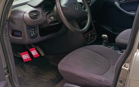 Mercedes-Benz A-Класс, 2004 год, 300 000 рублей, 1 фотография